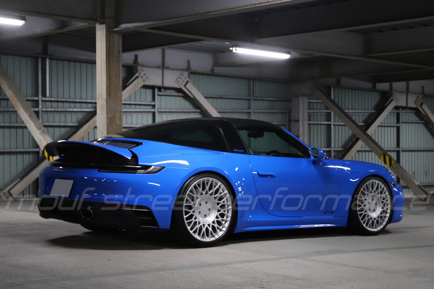 Porsche 992.1 タルガ GTS カスタムドレスアップ Mouf.岡山 ギャラリー画像